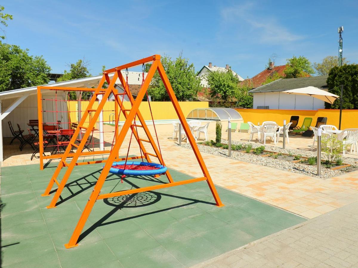 Apartment Amarillo 2 By Interhome Balatonkeresztúr Dış mekan fotoğraf